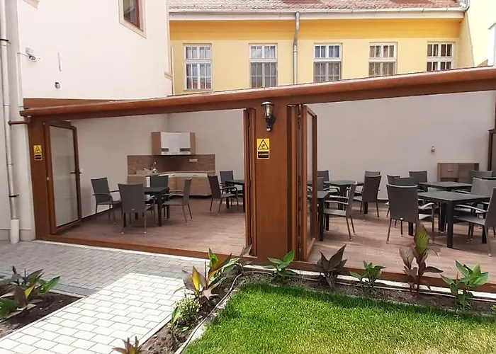 Apart-hotel Mecset Eger