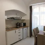 Mecset Aparthotel