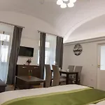 Mecset